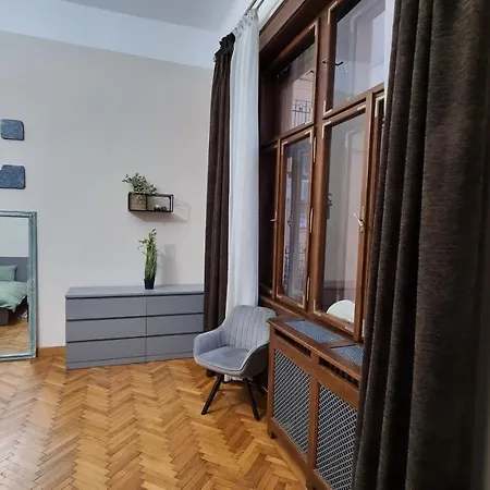Neuhausz - Ultracentral * Timisoara