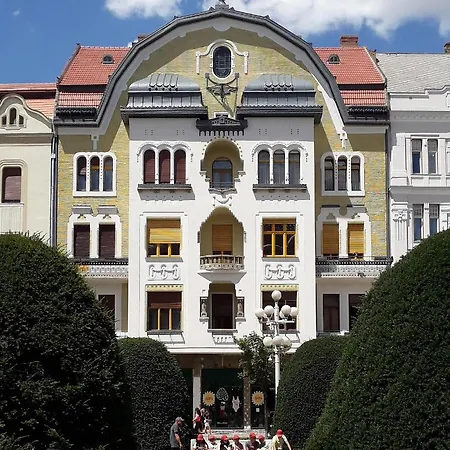 Apartment Neuhausz - Ultracentral *