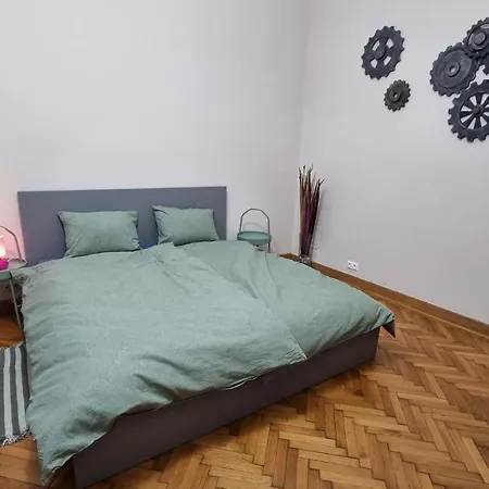 Neuhausz - Ultracentral Apartament Timişoara